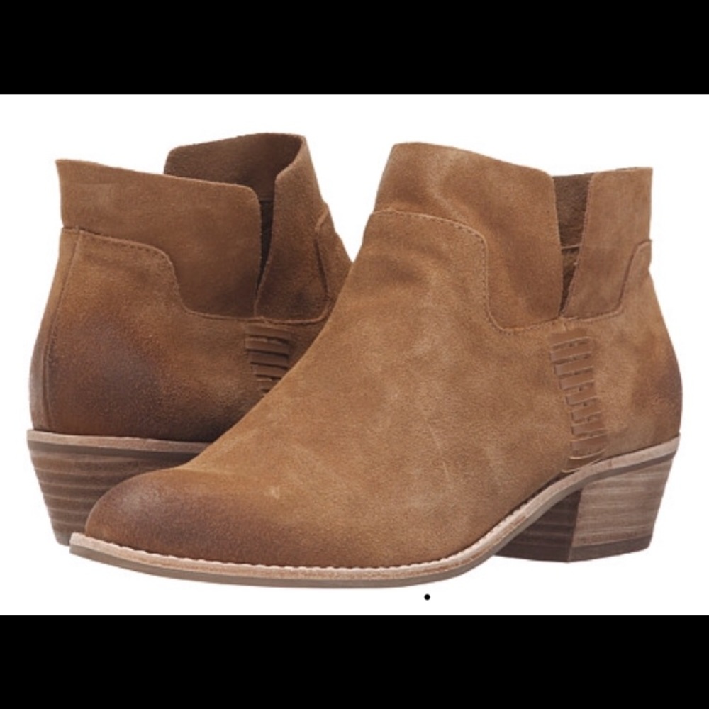 Dolce Vita Chloe Camel Suede Bootie 9.5